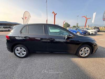 Volkswagen Golf 1.5 etsi evo Life 130cv dsg Nero usata Tavagnacco