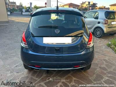 Lancia Ypsilon 1.0 FireFly 5 porte S&S Hybrid Gold Blu/Azzurro usata GENZANO DI ROMA