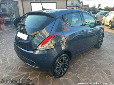 Lancia Ypsilon 1.0 FireFly 5 porte S&S Hybrid Gold Blu/Azzurro usata GENZANO DI ROMA