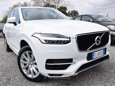 Volvo XC90  D4 Geartronic Momentum Bianco usata Montalto di Castro