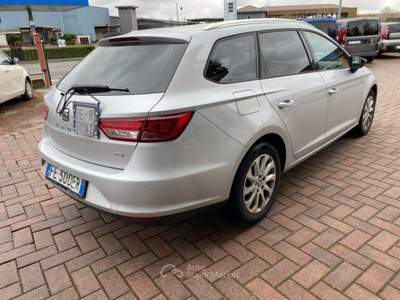Seat Leon 1.6 TDI 110 CV DSG ST Start/Stop Style Argento usata Brusnengo