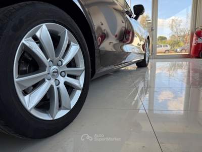 Volvo V60 V60 D3 Geartronic Business Plus Nero usata San Michele salentino