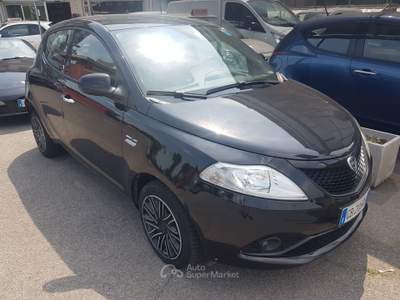 Lancia Ypsilon Gpl Nero usata Treviglio