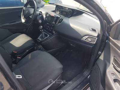 Lancia Ypsilon Gpl Nero usata Treviglio