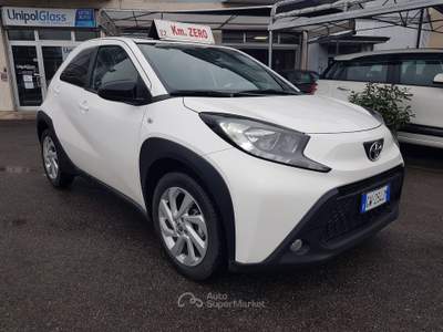 Toyota Aygo Km0 e aziendali vari colori disponibili Blu/Azzurro usata Treviglio