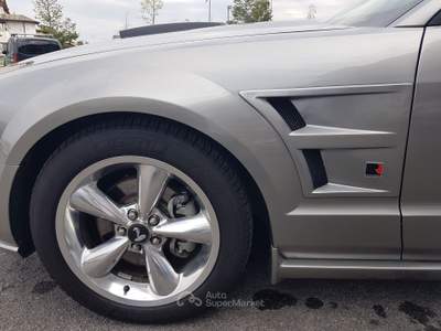 Ford Mustang V8 4.6 manuale 45 th tetto cristallo Grigio usata Treviglio