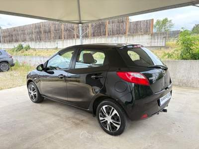 Mazda 2 1.3 16V (75CV) 5p. OK NEOPATENTATI+GANCIO TRAINO Nero usata Pavia