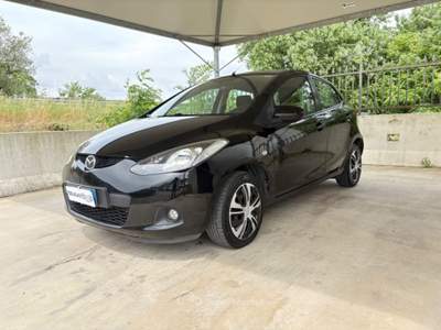 Mazda 2 1.3 16V (75CV) 5p. OK NEOPATENTATI+GANCIO TRAINO Nero usata Pavia