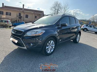 Ford Kuga Perfetta in tutto, Motore rifatto. Grigio usata Rende