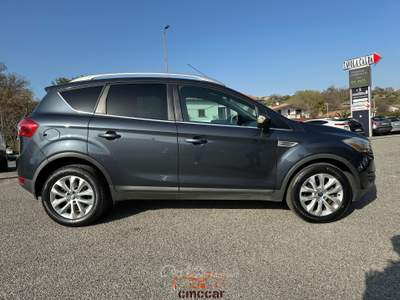 Ford Kuga Perfetta in tutto, Motore rifatto. Grigio usata Rende