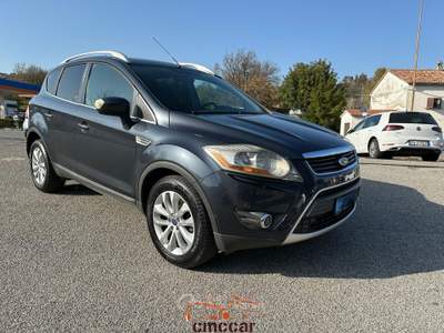 Ford Kuga Perfetta in tutto, Motore rifatto. Grigio usata Rende