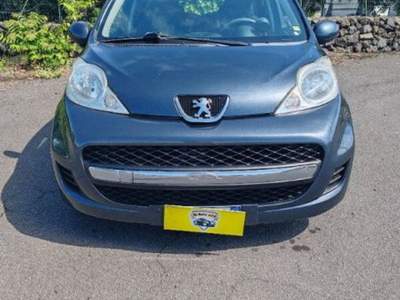 Peugeot 107 1.0 12v Active (plaisir) 5p FL Grigio usata Acireale