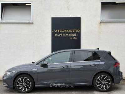 Volkswagen Golf 2.0 tdi Style 150cv dsg Grigio usata Senise