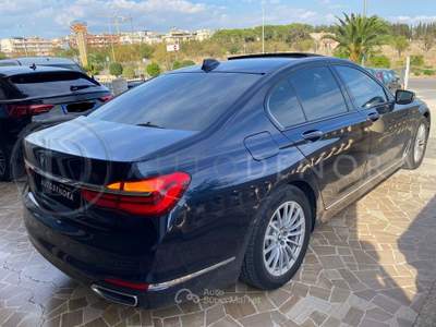 BMW Serie 7 730d 730 730d xDrive Luxury#LED#TETTO#PELLE#MONITOR POST#CAM#MASSAGGIO Blu/Azzurro usata Altamura