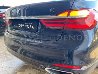 BMW Serie 7 730d 730 730d xDrive Luxury#LED#TETTO#PELLE#MONITOR POST#CAM#MASSAGGIO Blu/Azzurro usata Altamura