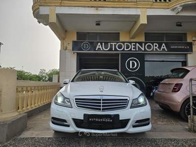 Mercedes-Benz Classe C C 220 C 220 CDI S.W. Avantgarde#LED#NAVI#XENO#PELLE Bianco usata Altamura