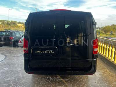 Mercedes-Benz Vito 119 d 9 POSTI EXTRA LONG 4matic auto XENO,PELLE,NAVI Nero usata Altamura