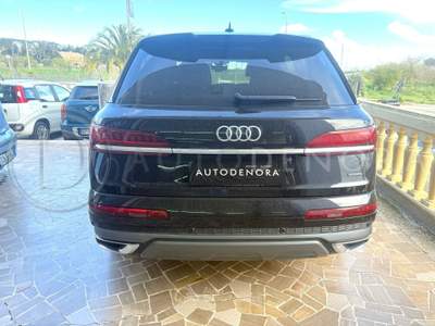 Audi Q7 50 3.0 286 CV 7 POSTI GANCIO TRAINO LED,TETTO,NAVI Nero usata Altamura
