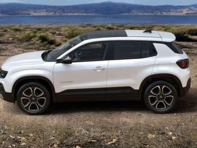 Jeep Avenger 1.2 Turbo 100 CV MHEV Summit Bianco usata Pieve di Cento