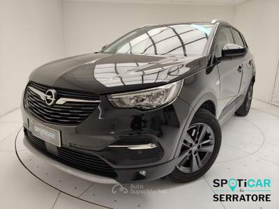 Opel Grandland 1.2 Ultimate s&s 130cv at8 Nero usata Erba