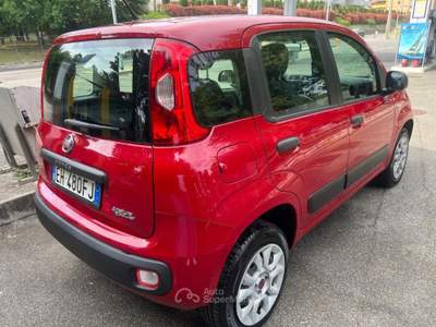 Fiat Panda 0.9 TwinAir Turbo Natural Power Lounge Rosso usata BERGAMO