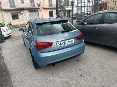 Audi A1 1.6 TDI Attraction Blu/Azzurro usata Castellammare di Stabia