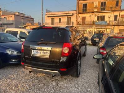 Chevrolet Captiva 2.0 VCDi LT Nero usata Castellammare di Stabia