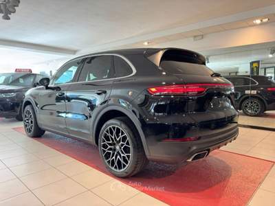 Porsche Cayenne 3.0 BENZ tiptronic STUPENDA*GOMME E CERCHI NUOVI Nero usata CONEGLIANO