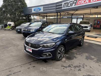 Fiat Tipo 1.6 Mjt S&S DCT SW Lounge Blu/Azzurro usata Giugliano in Campania