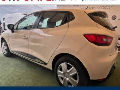 Renault Clio 1.5 dci energy Life (wave) s&s 75cv E6 Beige usata Pompei