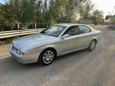 Alfa Romeo 166 Alfa Romeo 166 v6 turbo Argento usata TERAMO