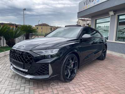 Audi RS Q8 Performance 640cv *Carboceramica*FULL* Nero usata Cassino