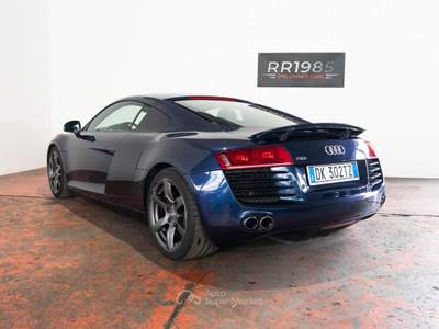Audi R8 4.2 V8 FSI *UNICO PROPRIETARIO, TAGLIANDI UFFICIALI AUDI* Blu/Azzurro usata Brescia