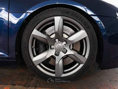 Audi R8 4.2 V8 FSI *UNICO PROPRIETARIO, TAGLIANDI UFFICIALI AUDI* Blu/Azzurro usata Brescia