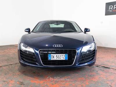Audi R8 4.2 V8 FSI *UNICO PROPRIETARIO, TAGLIANDI UFFICIALI AUDI* Blu/Azzurro usata Brescia