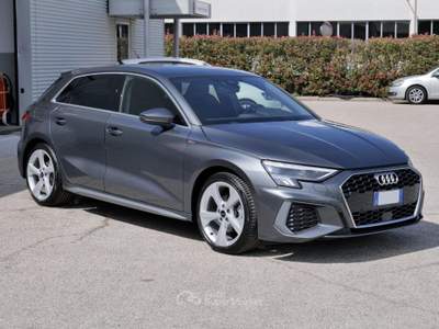 Audi A3 Sportback 2.0 (35) Tdi 150cv S-tr. S-Line edition Grigio usata Civita Castellana