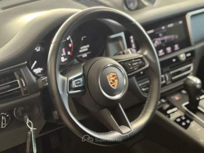 Porsche Macan 2.0 Nero usata Rosarno