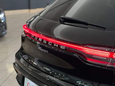 Porsche Macan 2.0 Nero usata Rosarno