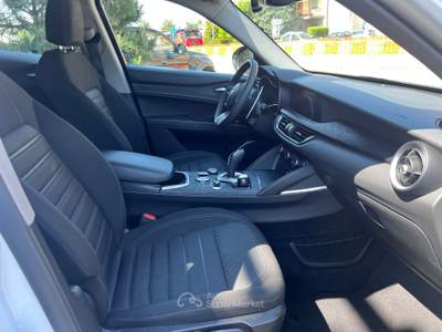 Alfa Romeo Stelvio AT8 RWD Aut. Executive Sport usata Villorba