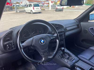 BMW Serie 3 320i 24V Cat Cabriolet 110 Kw * 5M usata Villorba