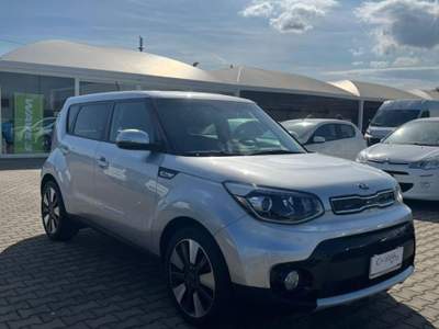 Kia Soul  1.6 crdi 16v Your  auto my17 usata Fasano