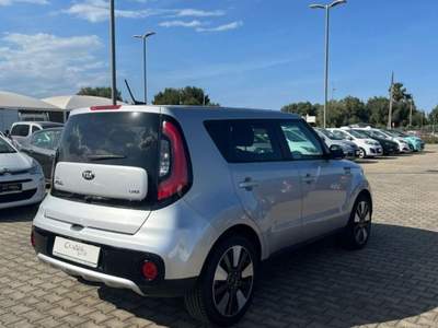 Kia Soul  1.6 crdi 16v Your  auto my17 usata Fasano
