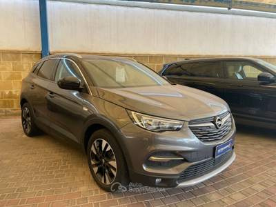Opel Grandland 1.5 diesel Ecotec Start&Stop Innovation Grigio usata MONOPOLI