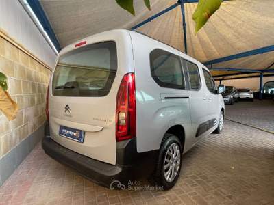 Citroen Berlingo BlueHDi 130 Stop&Start EAT8 XL Feel Beige usata MONOPOLI