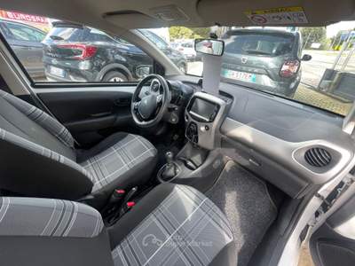 Peugeot 108 1.0 VTi 68 CV 5 porte Active Bianco usata MONOPOLI
