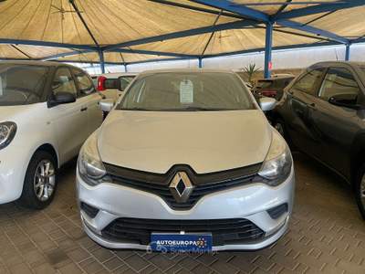 Renault Clio dCi 8V 75CV Start&Stop 5 porte Energy Life Grigio usata MONOPOLI