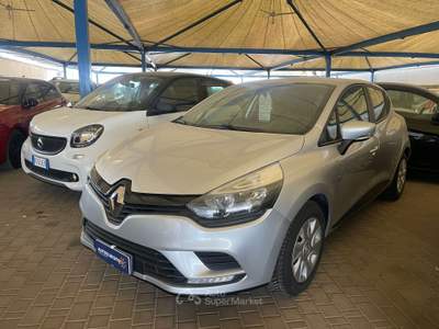 Renault Clio dCi 8V 75CV Start&Stop 5 porte Energy Life Grigio usata MONOPOLI