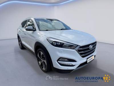 Hyundai Tucson 1.7 CRDi Sound Edition Bianco usata MONOPOLI