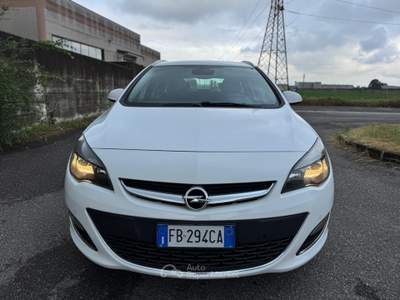 Opel Astra null usata Travagliato