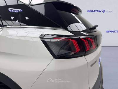 Peugeot 3008 3008 Bluehdi 130 S&amp;S Eat8 Gt Bianco usata Cassola